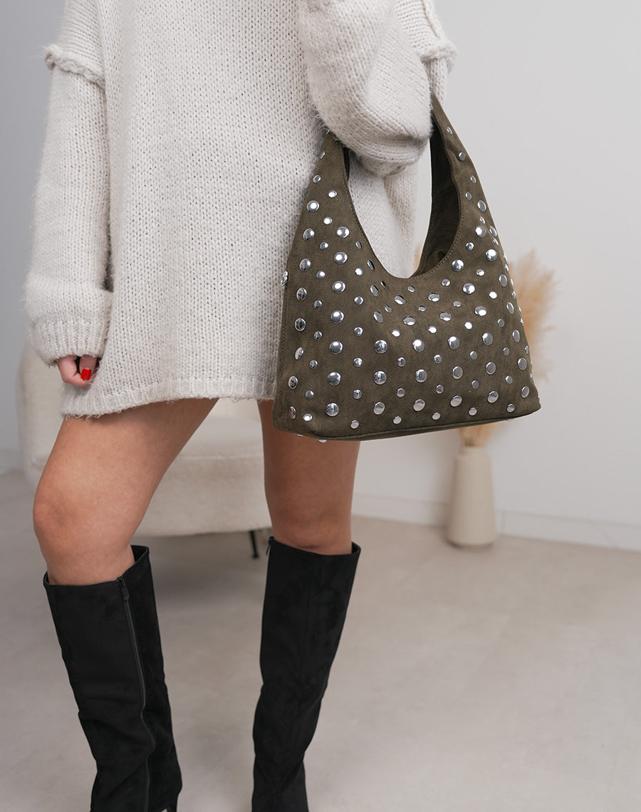 Sac besace femme kaki en suédine avec clous argentés et double bandoulière stylée