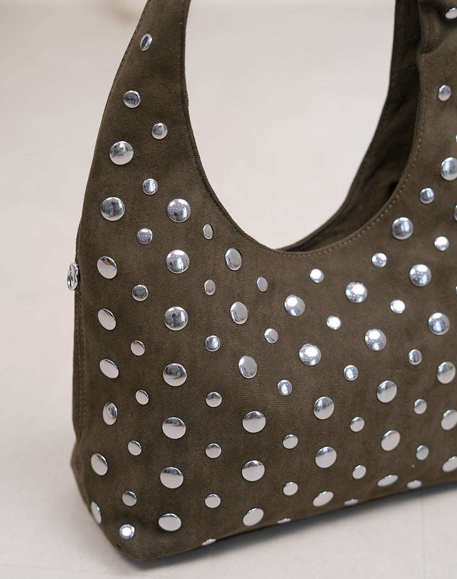Sac besace femme kaki en suédine avec clous argentés et double bandoulière stylée