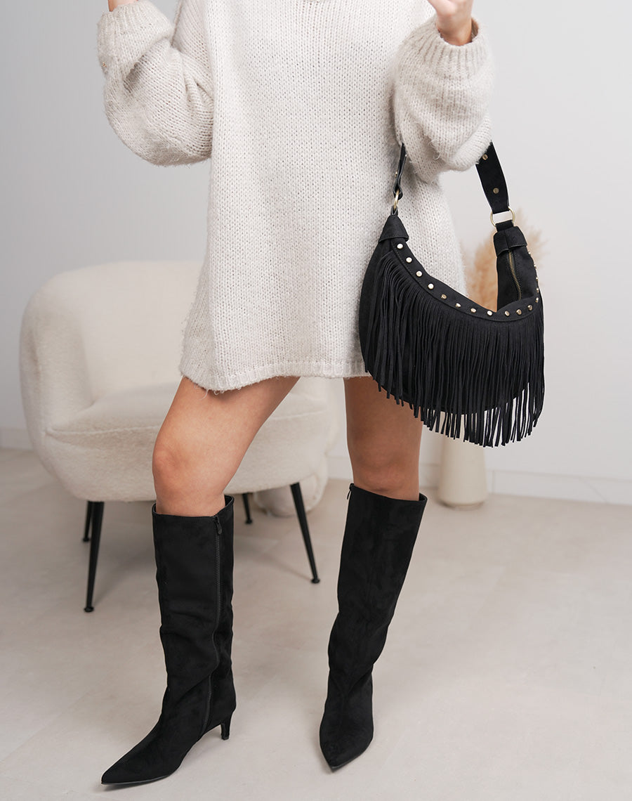 Sac besace femme noir en suédine avec franges et clous dorés vieillis