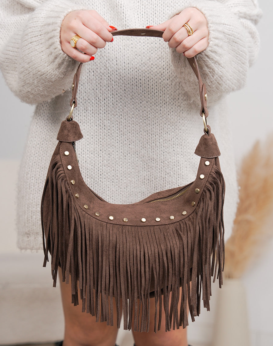 Sac besace femme marron en suédine à franges avec clous dorés vintage