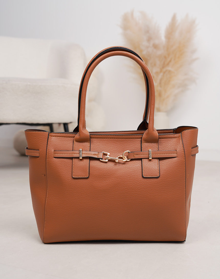 Sac camel effet grain avec sangle décorative dorée