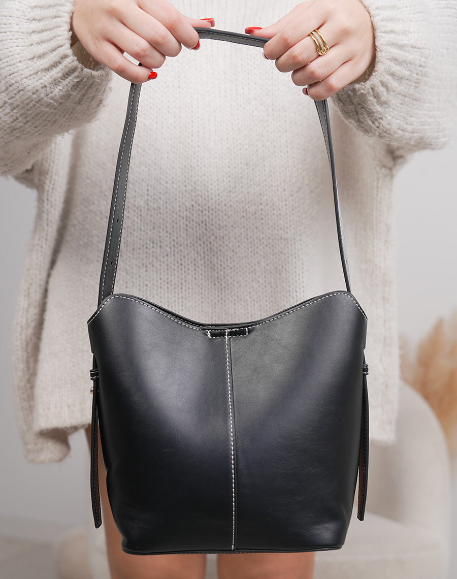 Sac seau noir avec pochette léopard intégrée