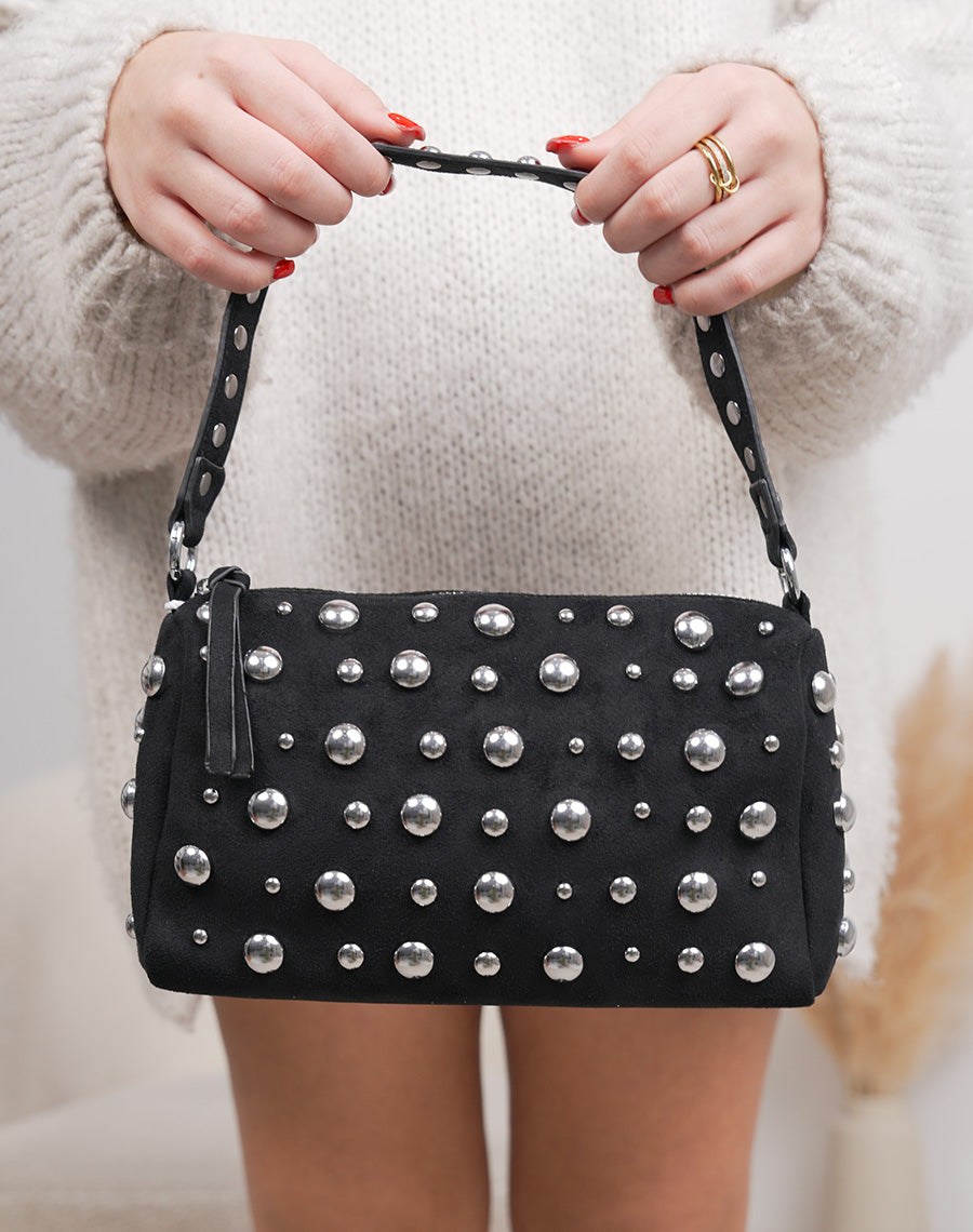 Sac pochette noir en suédine à clous argentés