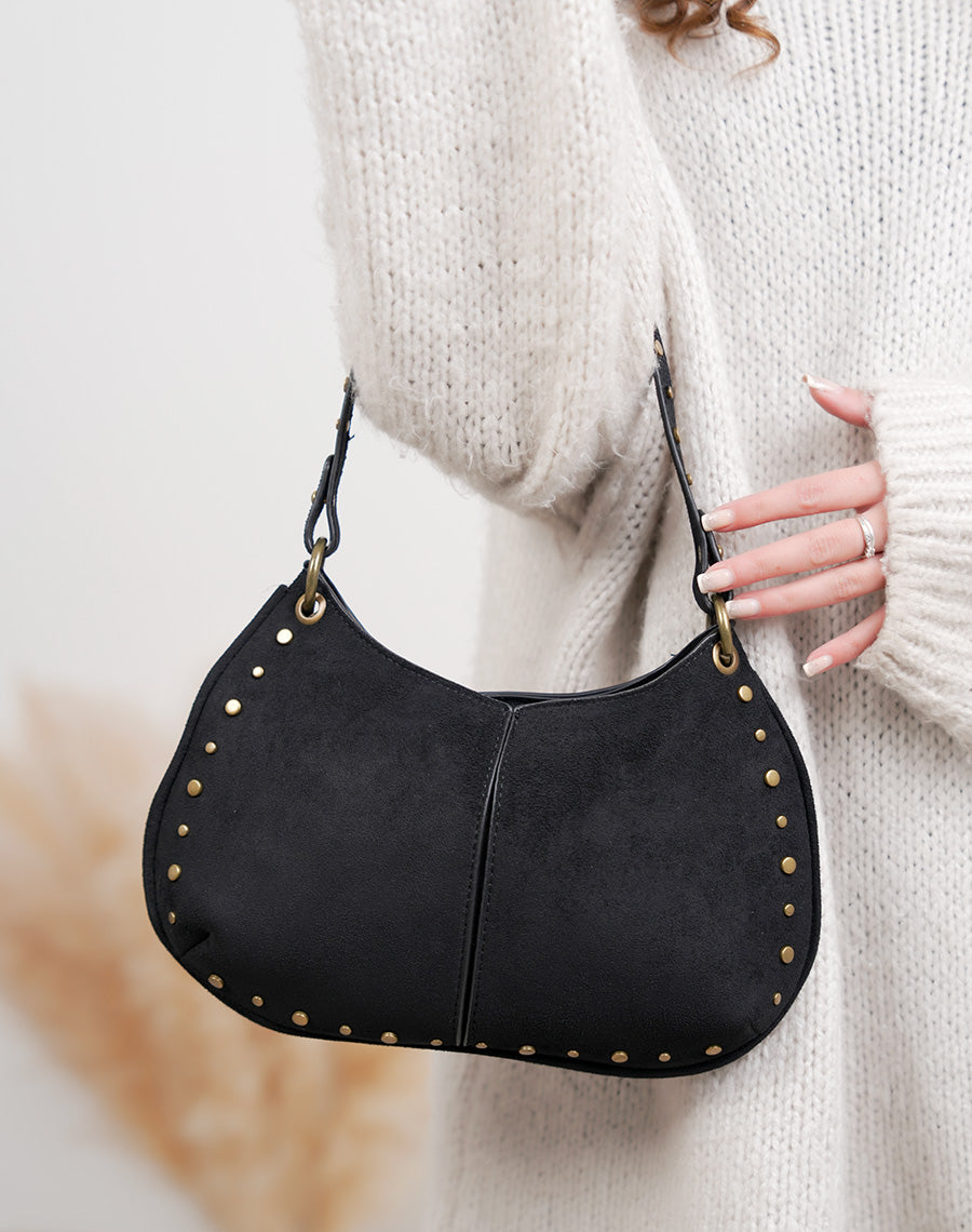 Sac pochette femme noir en suédine avec clous dorés et bandoulière élégante