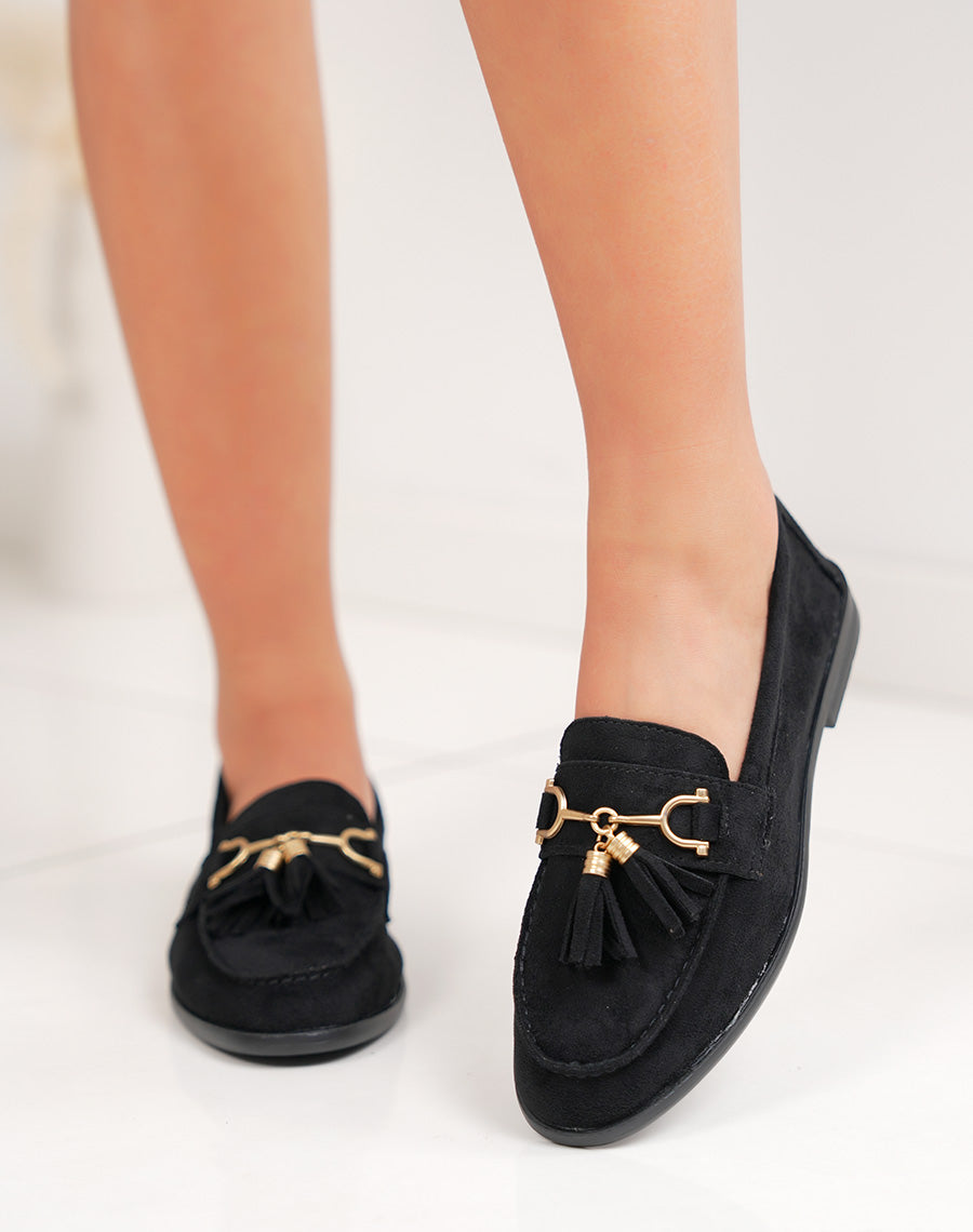 Mocassin femme noir en suédine élégant avec franges et détail doré chic