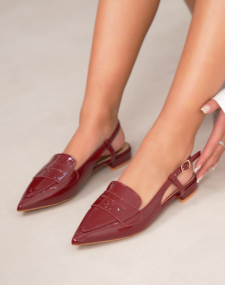 Escarpins femme plats bordeaux vernis à bout pointu et bride ajustable tendance