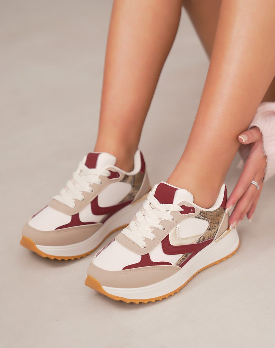Basket femme beige avec empiècement bordeaux croco et doré