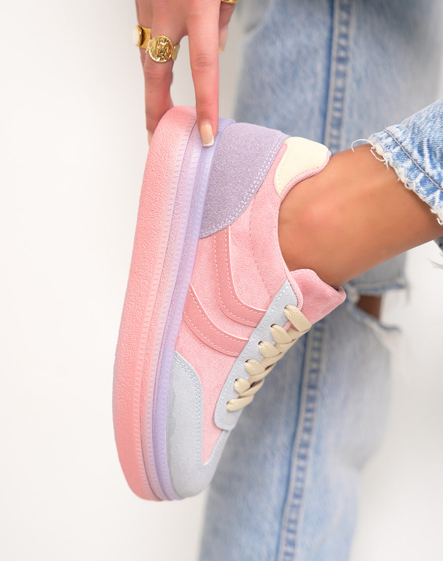 Basket femme rose pastel tendance à plateforme avec empiècements multicolores
