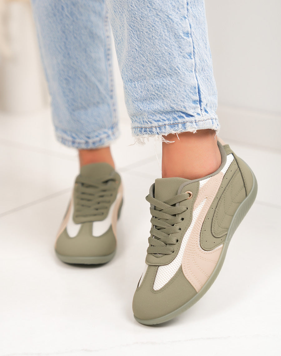 Basket femme verte tendance empiècements beige