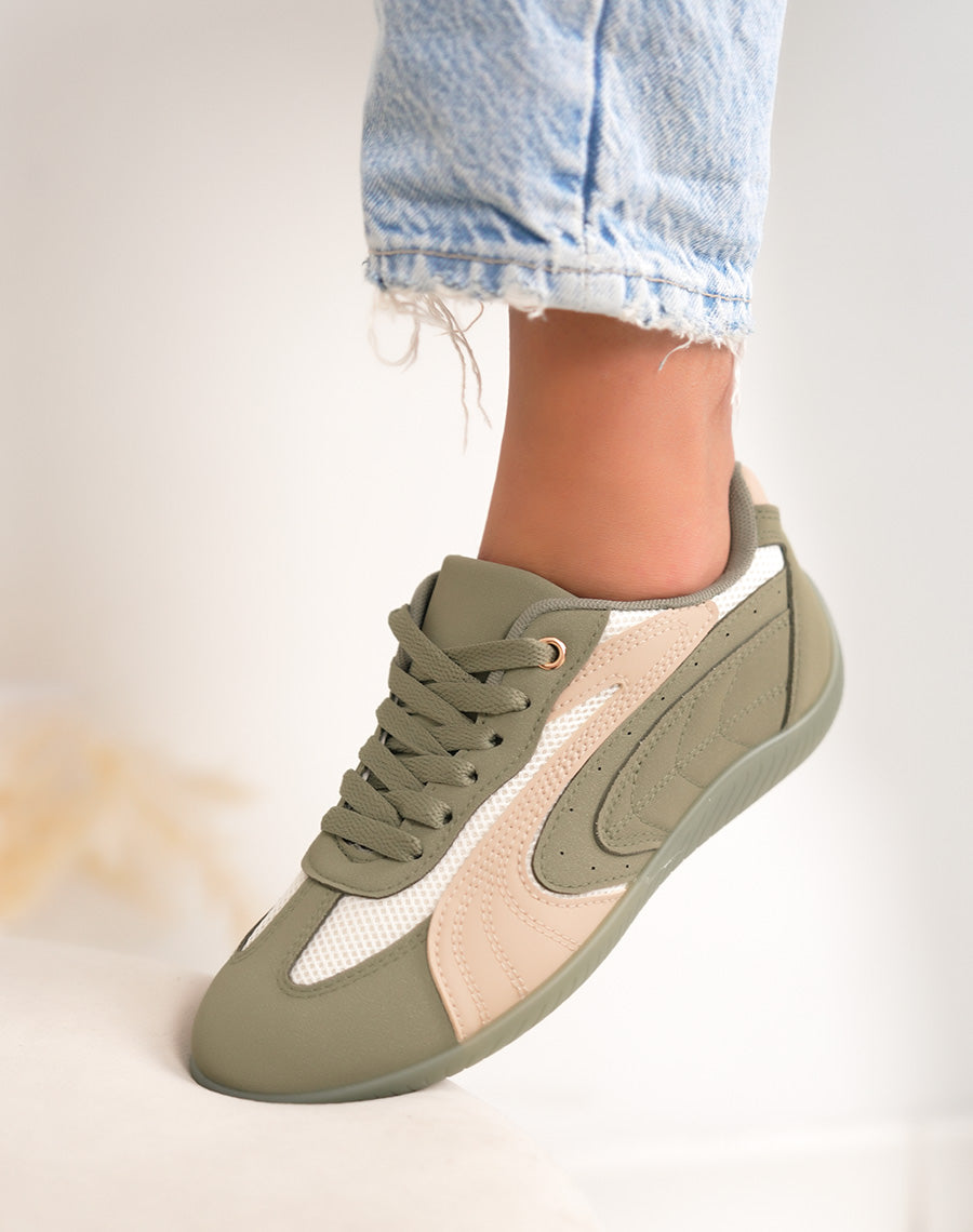 Basket femme verte tendance empiècements beige