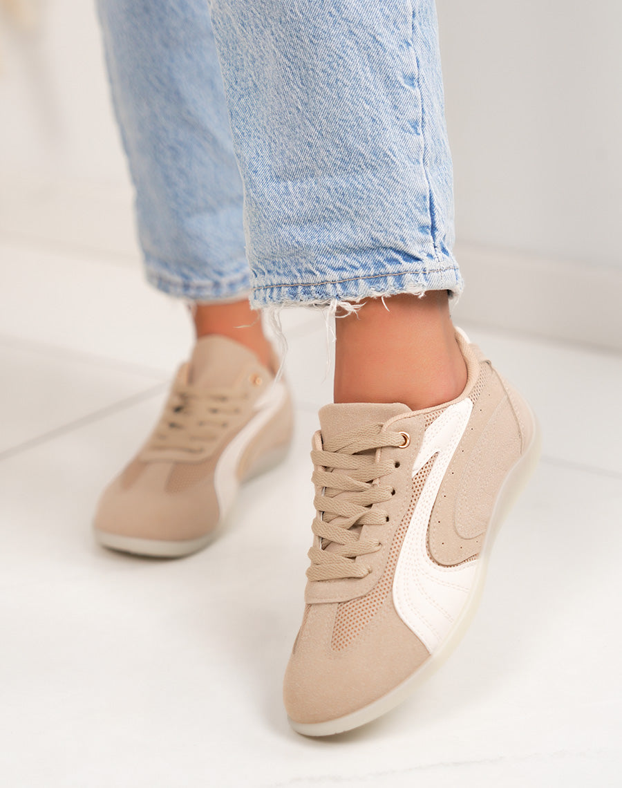 Basket femme beige élégante empiècements beige clair