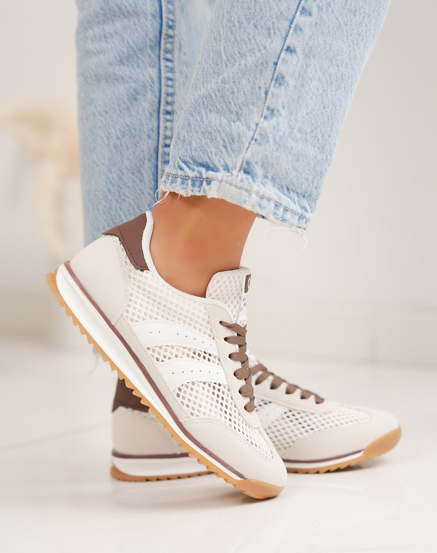 Basket femme beige clair tendance avec empiècement arrière marron