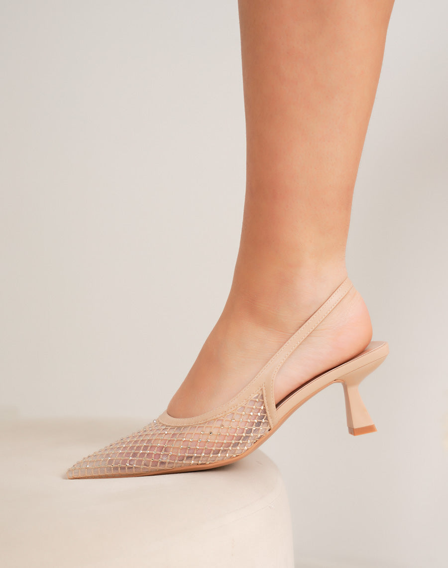 Escarpins femme beiges transparents pailletés à bout pointu et petit talon élégant