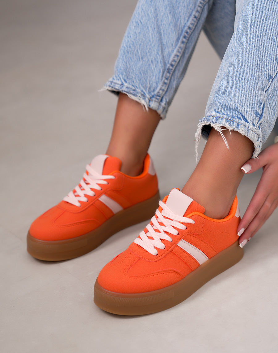 Basket femme orange tendance à plateforme avec empiècements rose clair