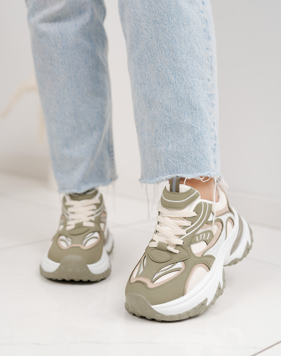 Baskets épaisses vert kaki et blanches femme – Semelle crantée et plateforme