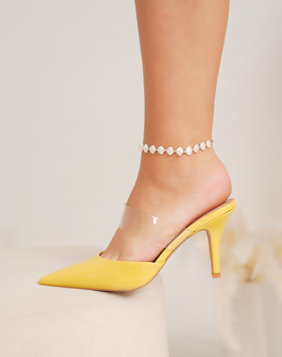 Escarpins femme jaunes à bout pointu – vernis éclatant, lanière transparente
