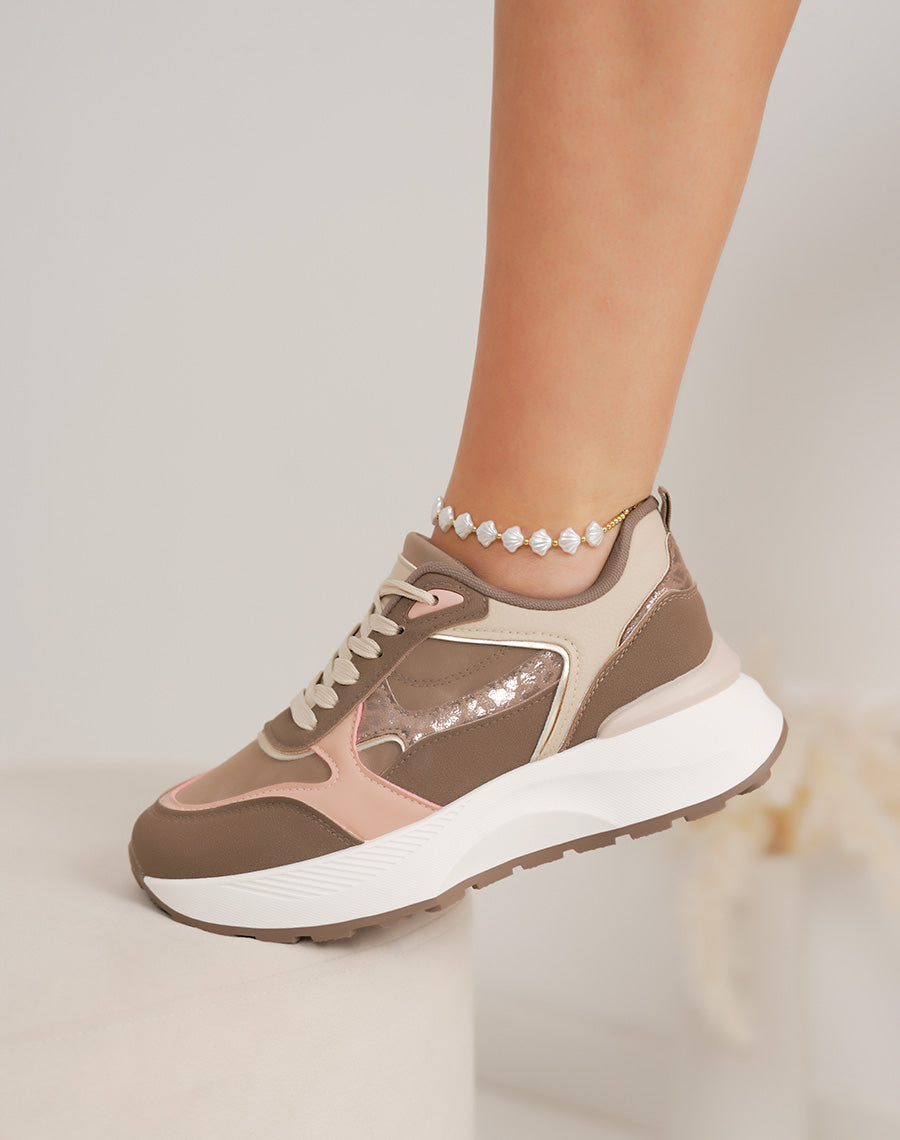 Basket femme taupe épaisse tendance avec détails rose et léopard brillant