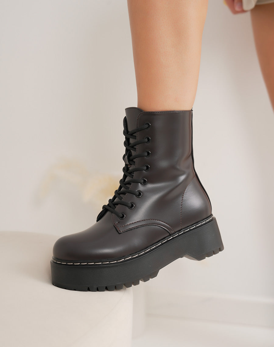 Bottines femme marron mat à plateforme crantée tendance