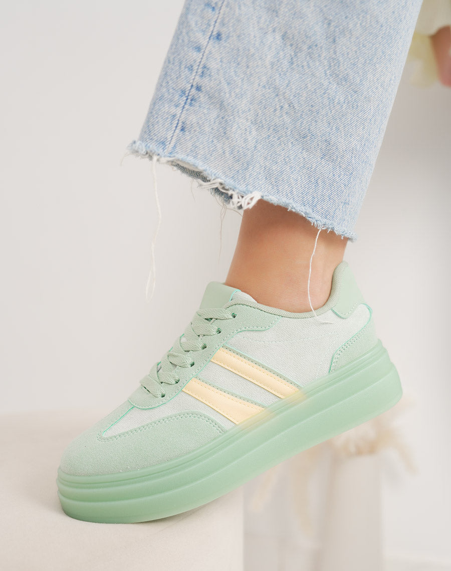 Basket femme verte tendance à double plateforme avec rayures jaune