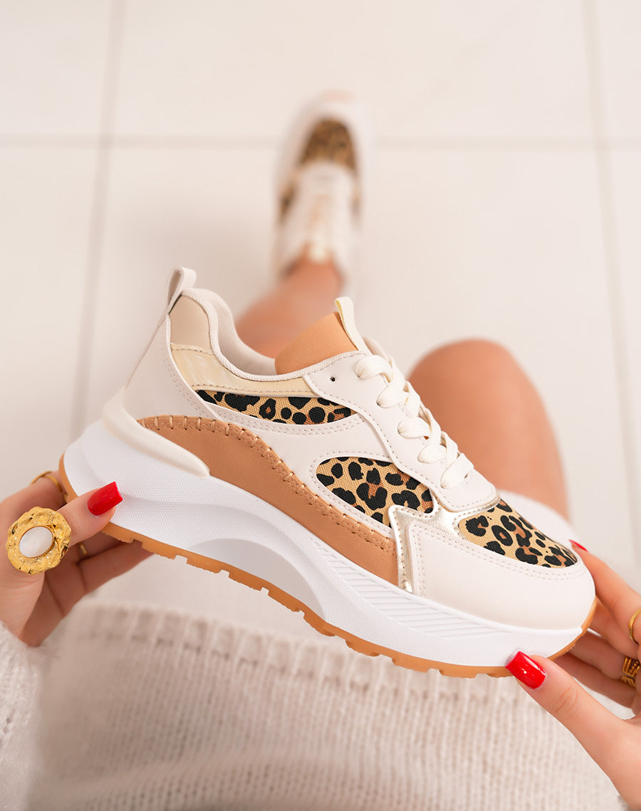 White woman sneakers trendy leopard print and thick platform