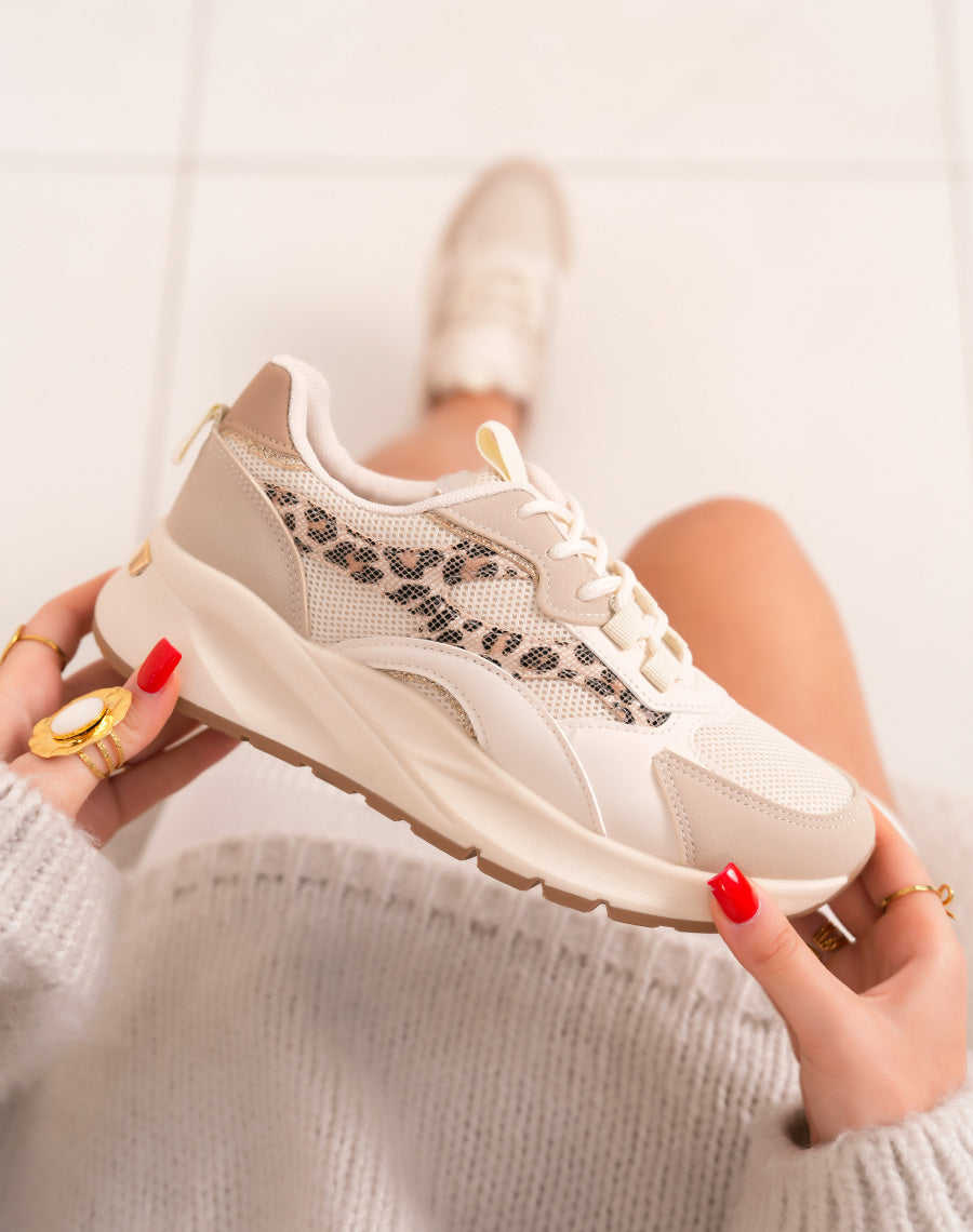 Trendy beige woman sneakers with leopard print and golden details