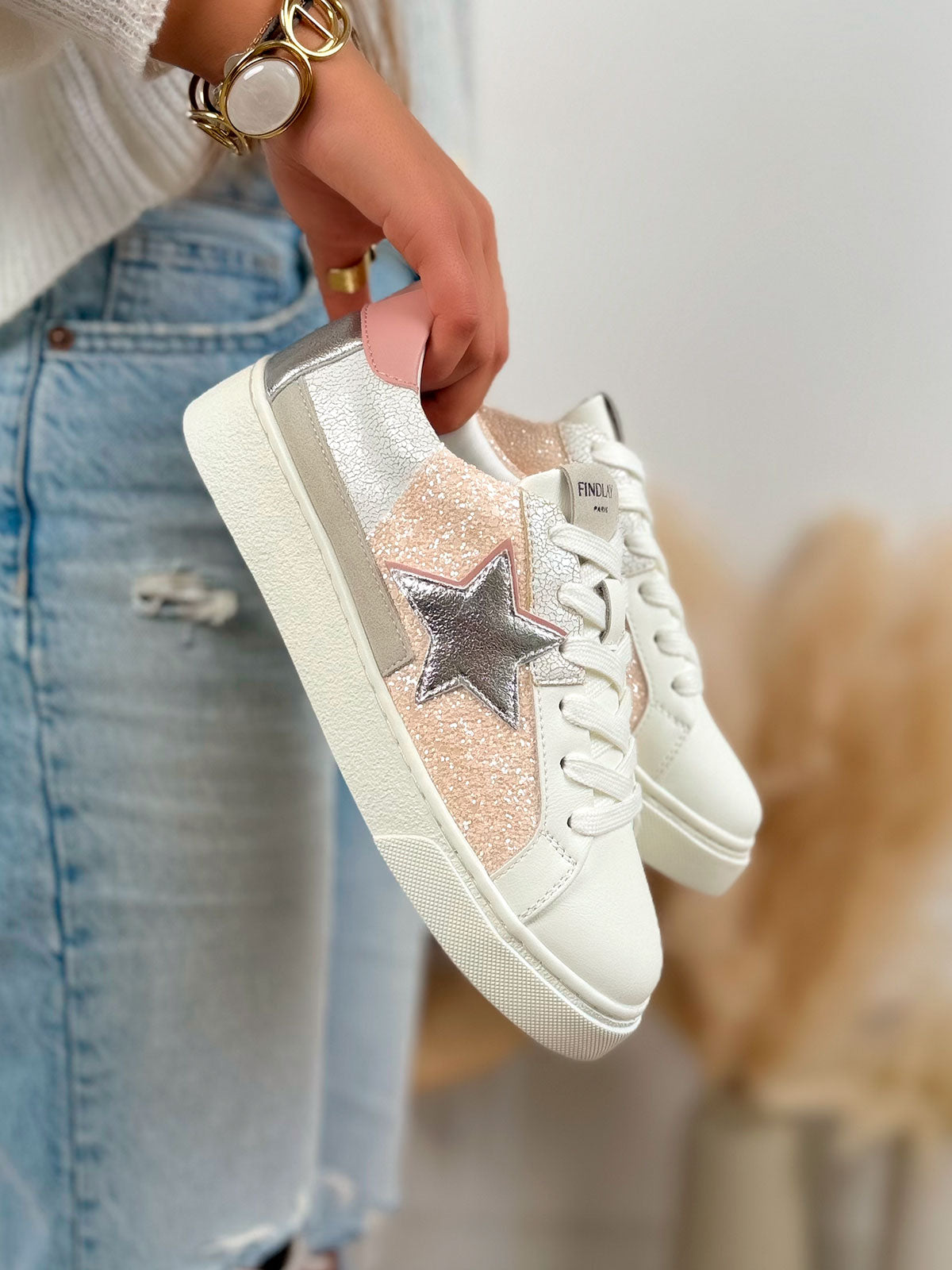 Basket femme blanche tendance à paillettes roses avec étoile argentée et plateforme