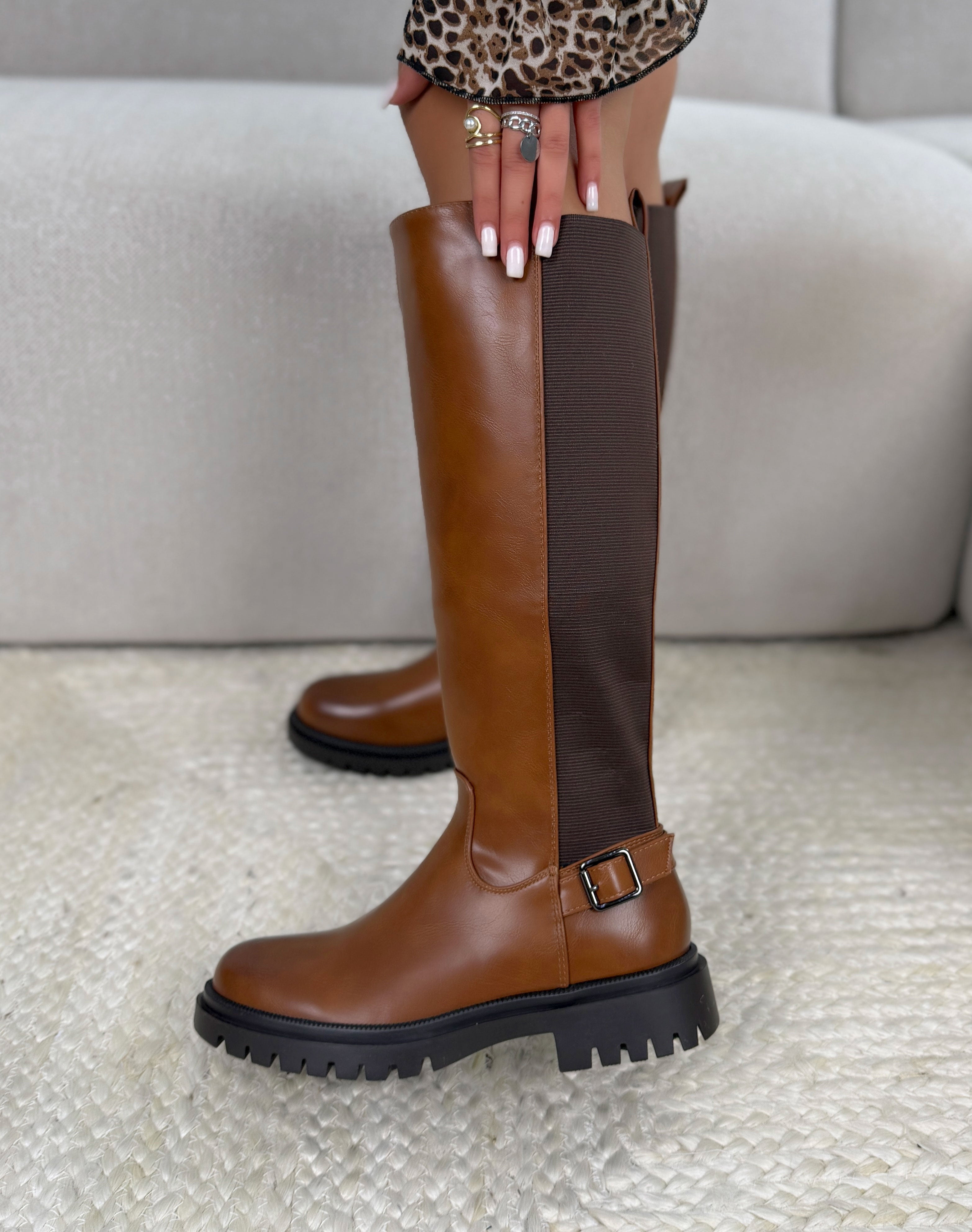Bottes femme camel tendance à tige élastique avec semelle crantée
