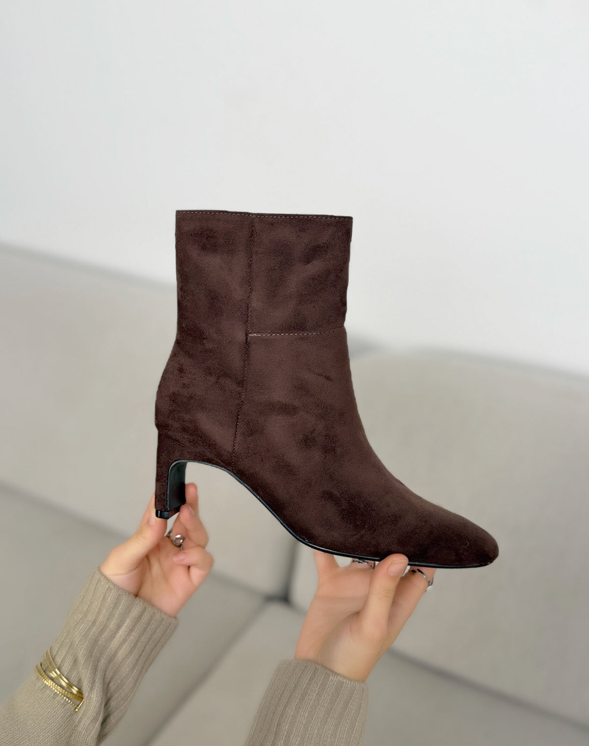 Bottines marron chocolat femme effet daim, bout carré et talon fin
