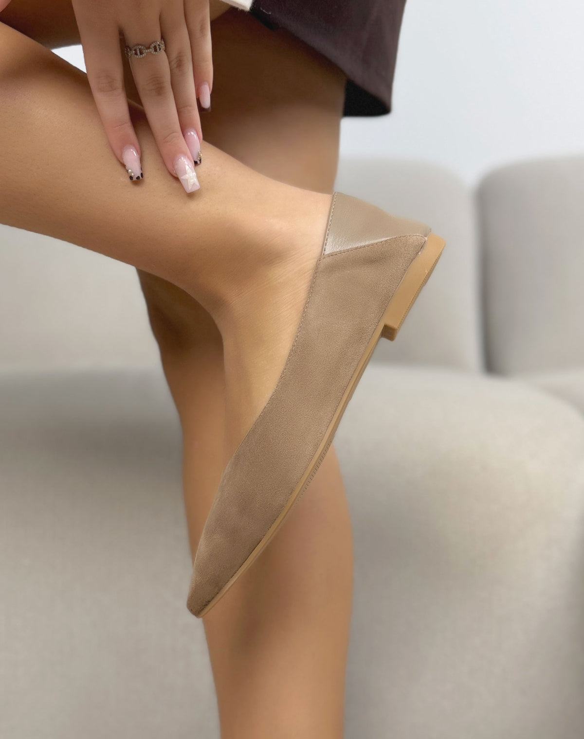 Ballerines taupe femme effet daim à bout pointu