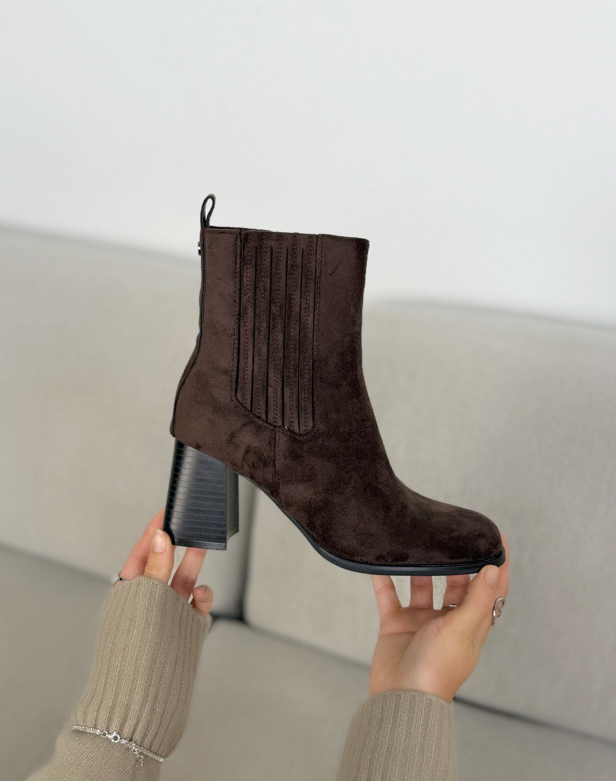 Bottines marron femme effet daim à surpiqûres et talon bloc