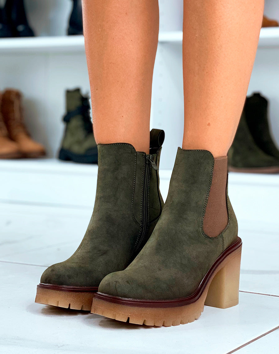 Audace Tendance : Bottines Kaki en Suédine avec Talon et Élastique Marron