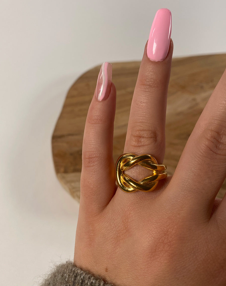 Bague Lucena