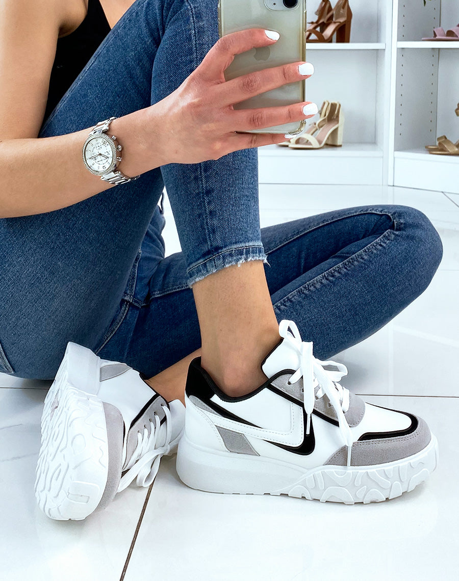 Basket blanche et noire