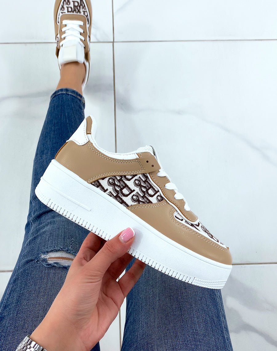 Baskets beige foncé à imprimés marrons