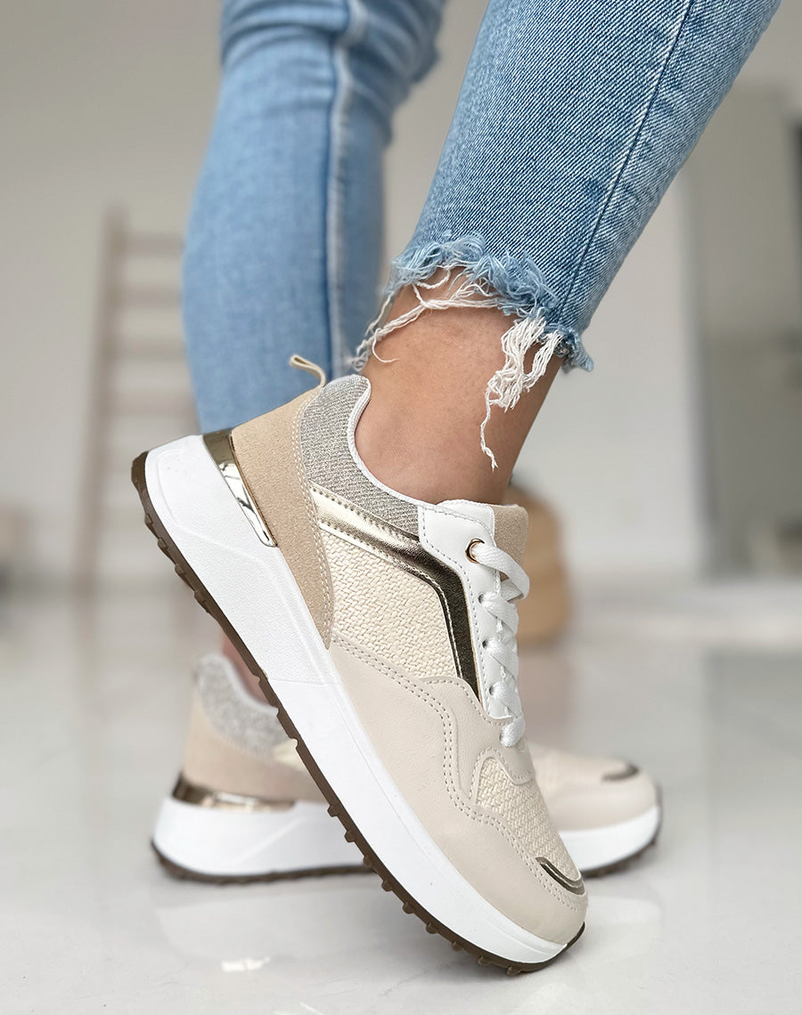 Baskets beiges à empiècements taupe et pailleté