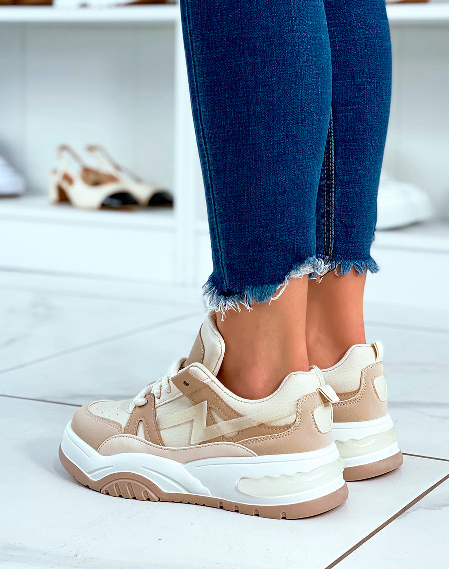 BASKETS BI-COULEUR BEIGE ET BLANC ? MOTIF ET ? LACETS EFFET CORDE