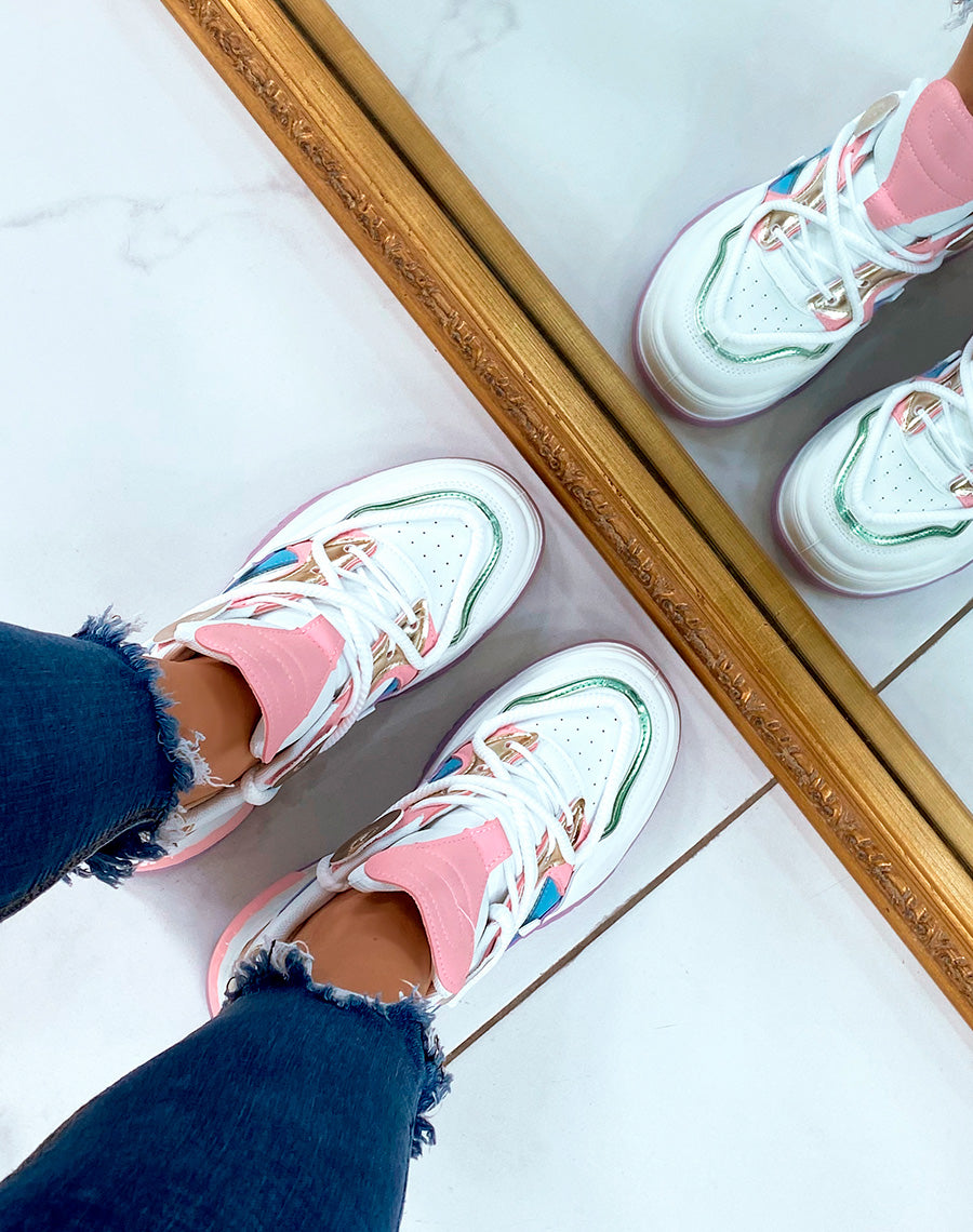 BASKETS BI-COULEURS ? MULTIPLES D?TAILS ET LACET EN CORDE
