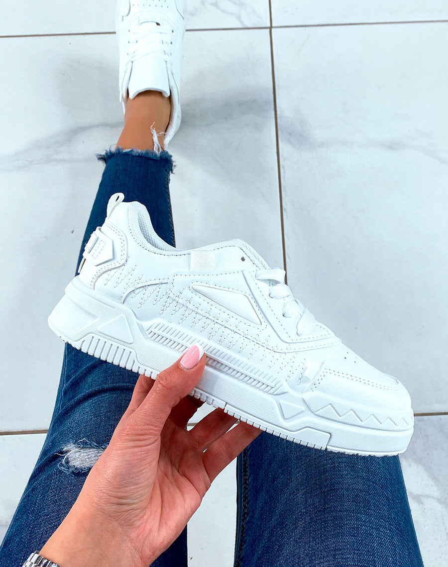 Baskets blanches à lacets avec détail pour femme