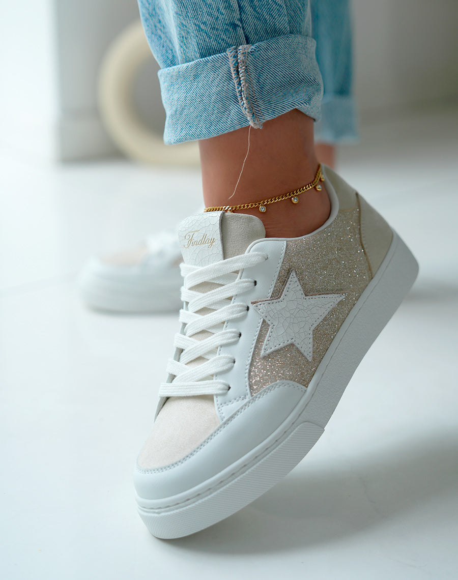 Baskets femme beige clair effet daim avec empiècements blancs et dorés pailletés