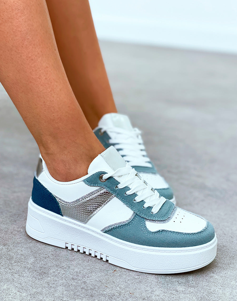 Baskets femme blanche à effet jean à empiècements et détail argenté