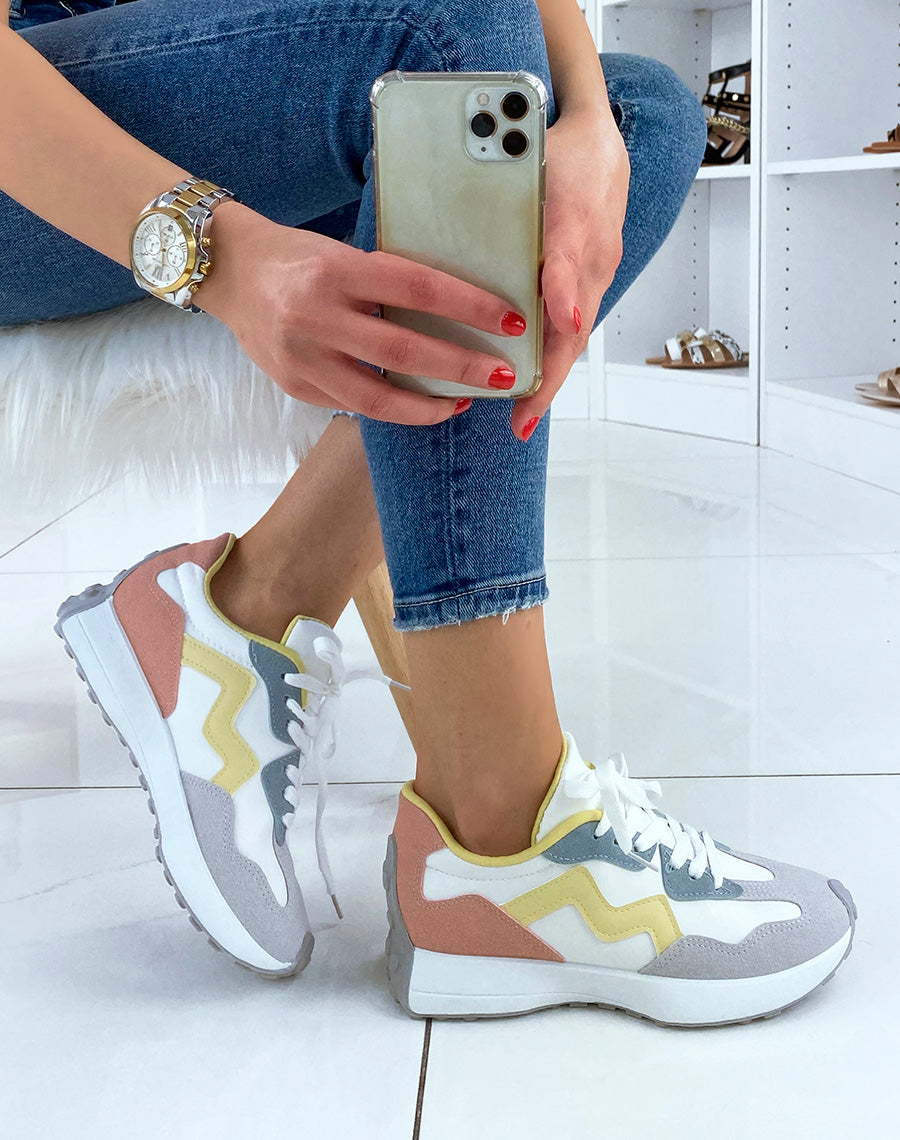 Baskets à multiples empiècements bleus jaunes et gris