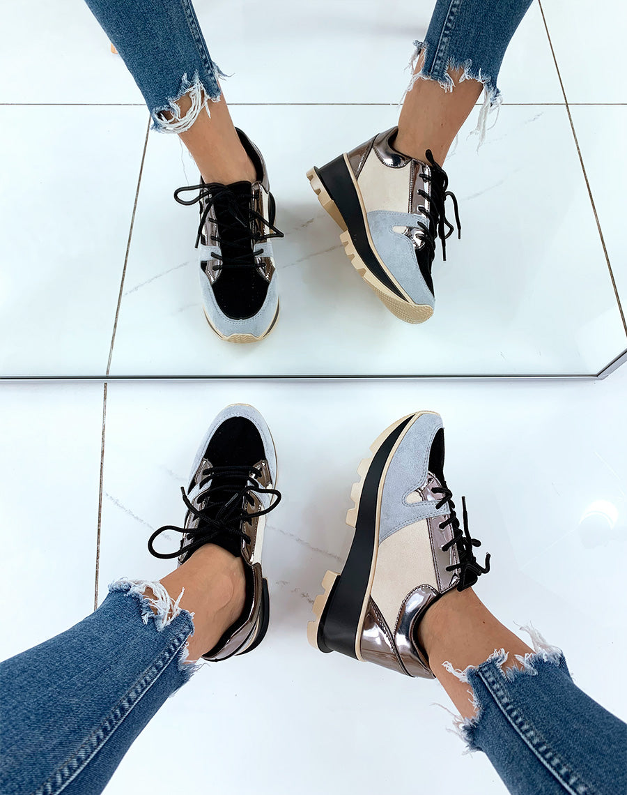 Baskets noires multicolore à talon métallique