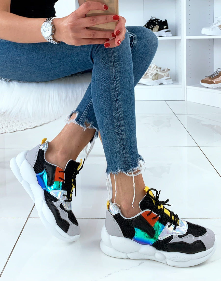 Baskets noires multicolore à talon nuage