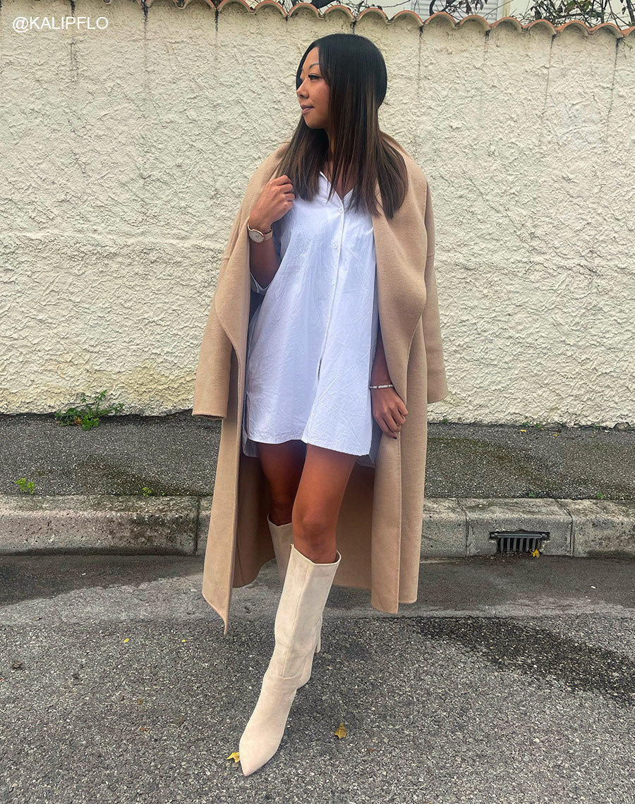 Bottes beiges en suédine à talon et bout pointu