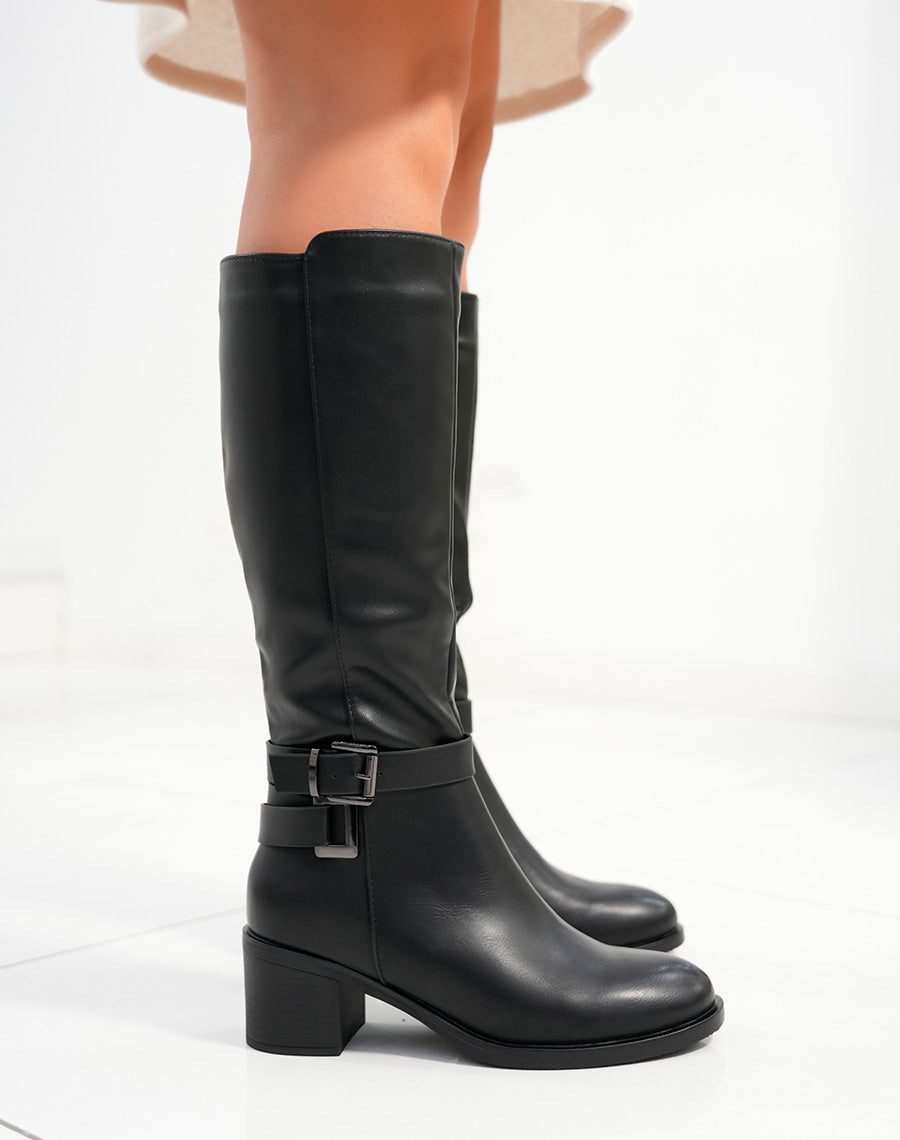 Bottes femme noires avec talon moyen et double sangles décoratives argentées
