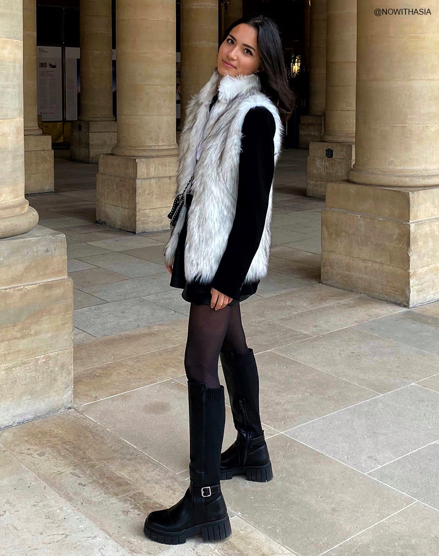 Bottes noires bi-matière à lanière et semelle épaisse