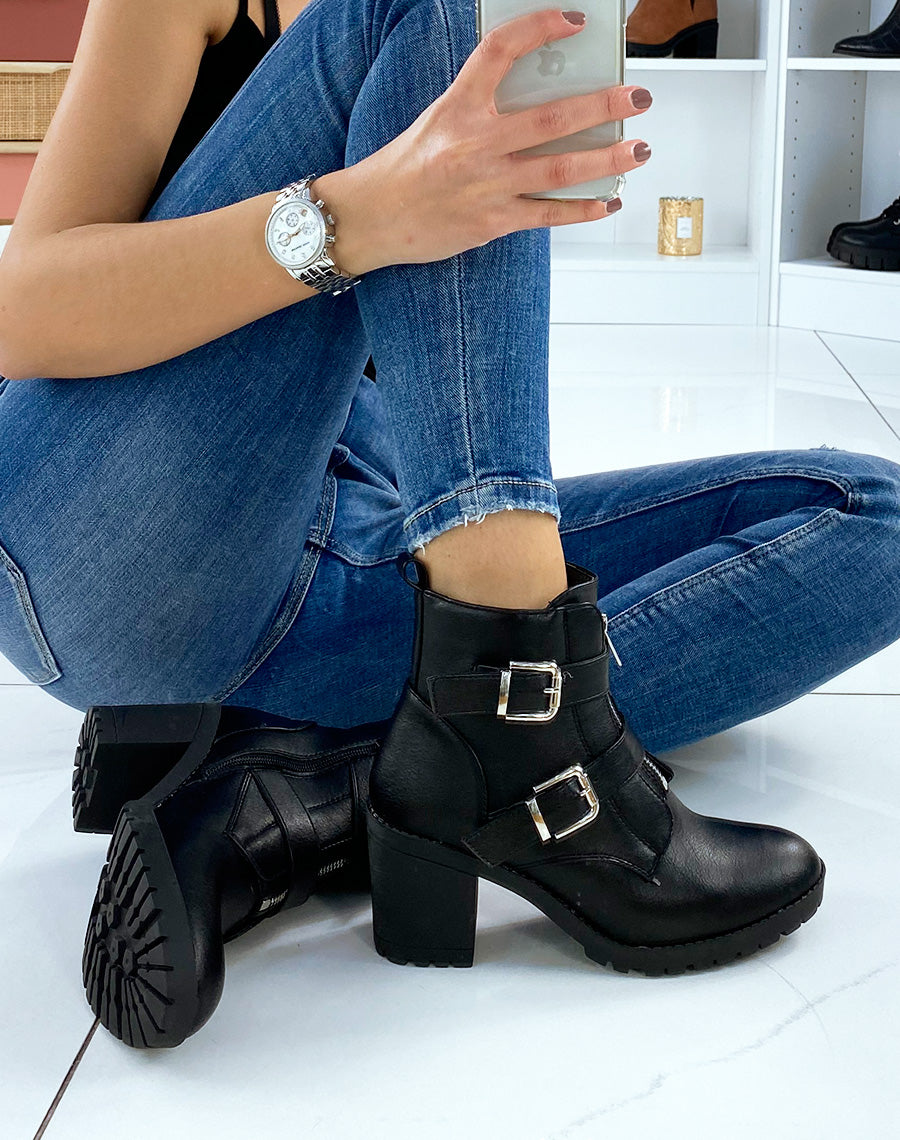 Bottine noire à talon a multiples sangles