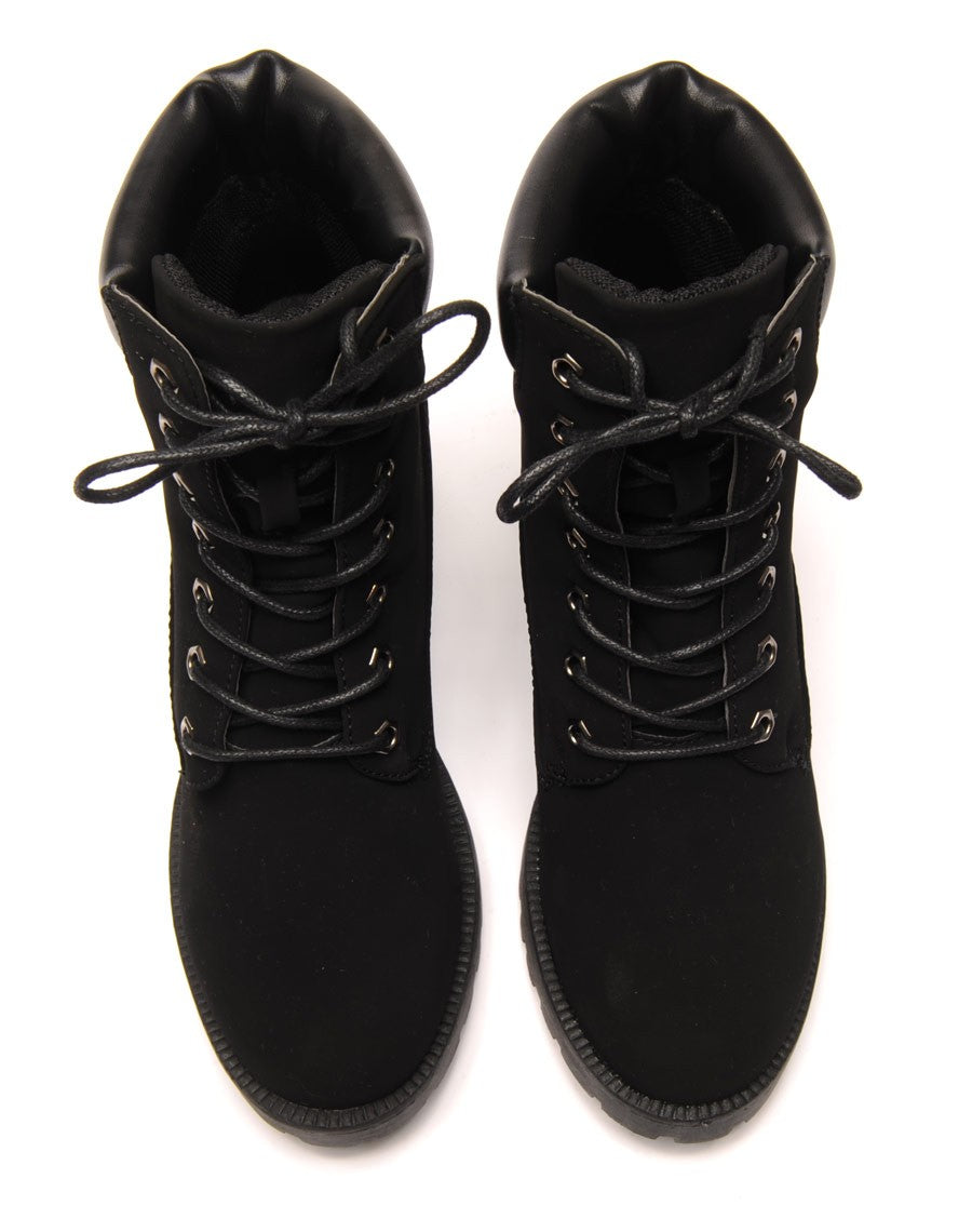 Bottine noire talon à lacets