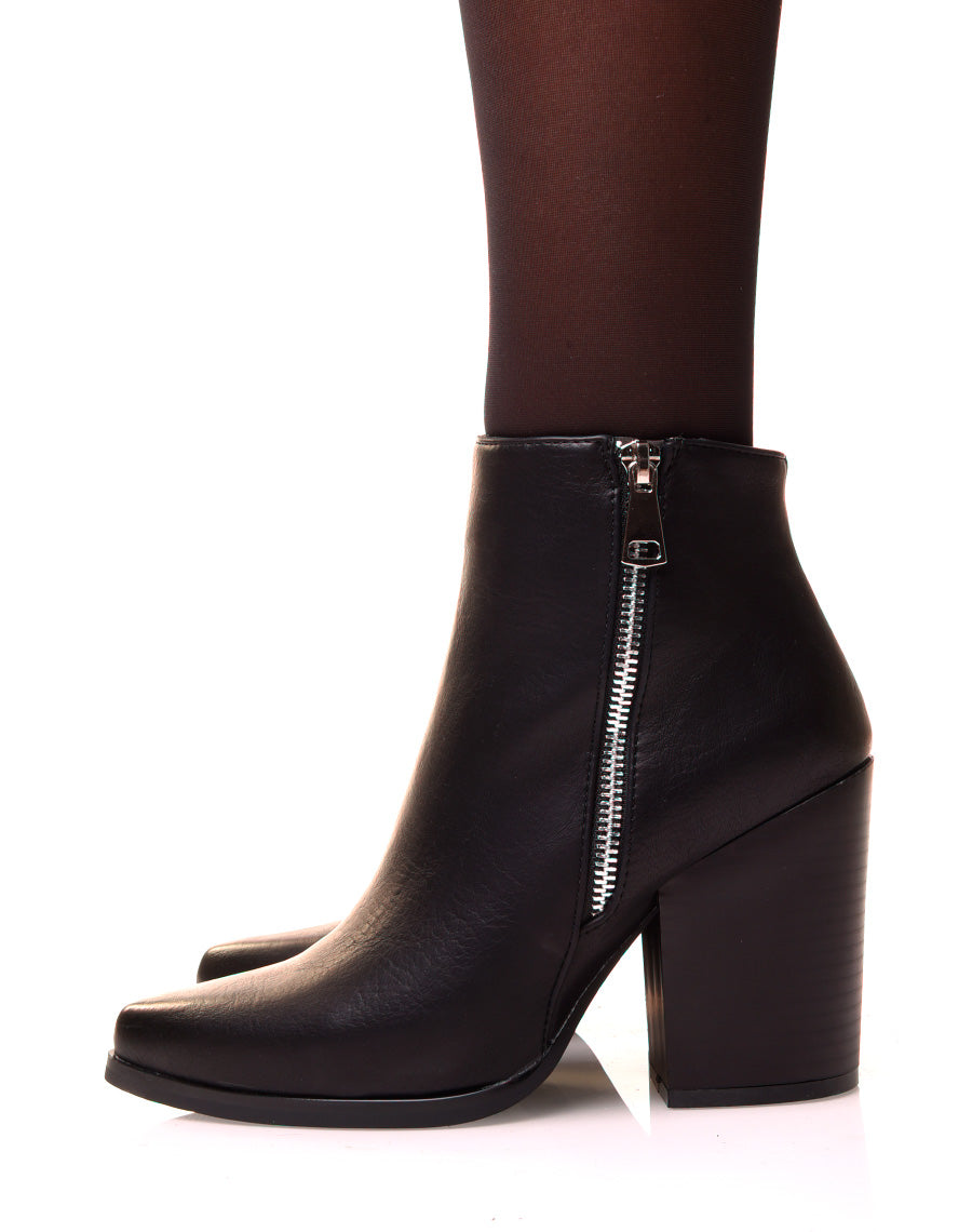 Bottine noire à talon à zip décorative