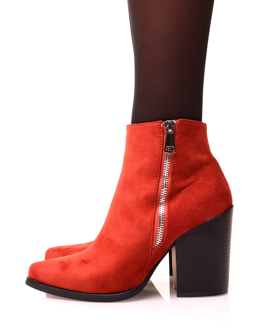 Bottine rouille à talon effet suédine à zip
